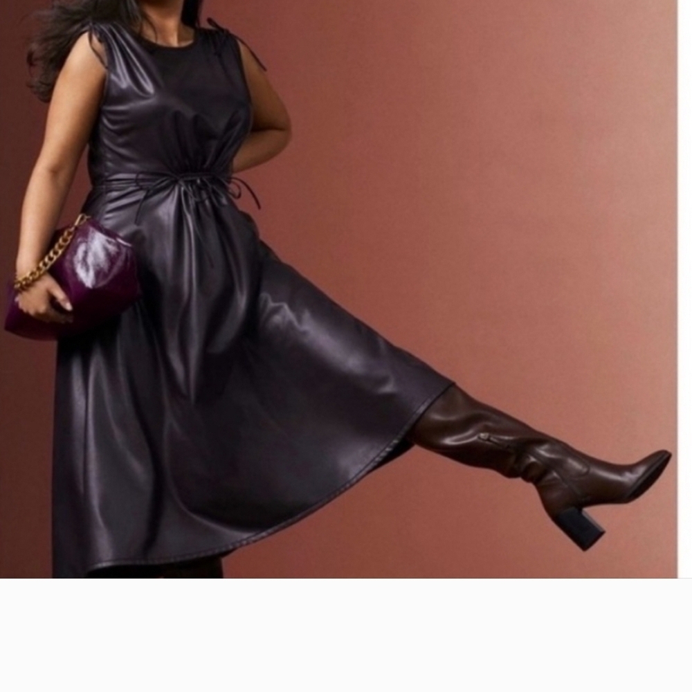 Chic Midi Dress with Tie Waist